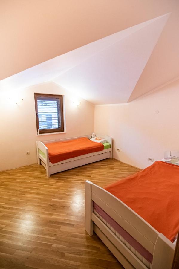 Boka Apartment Baošići Екстериор снимка