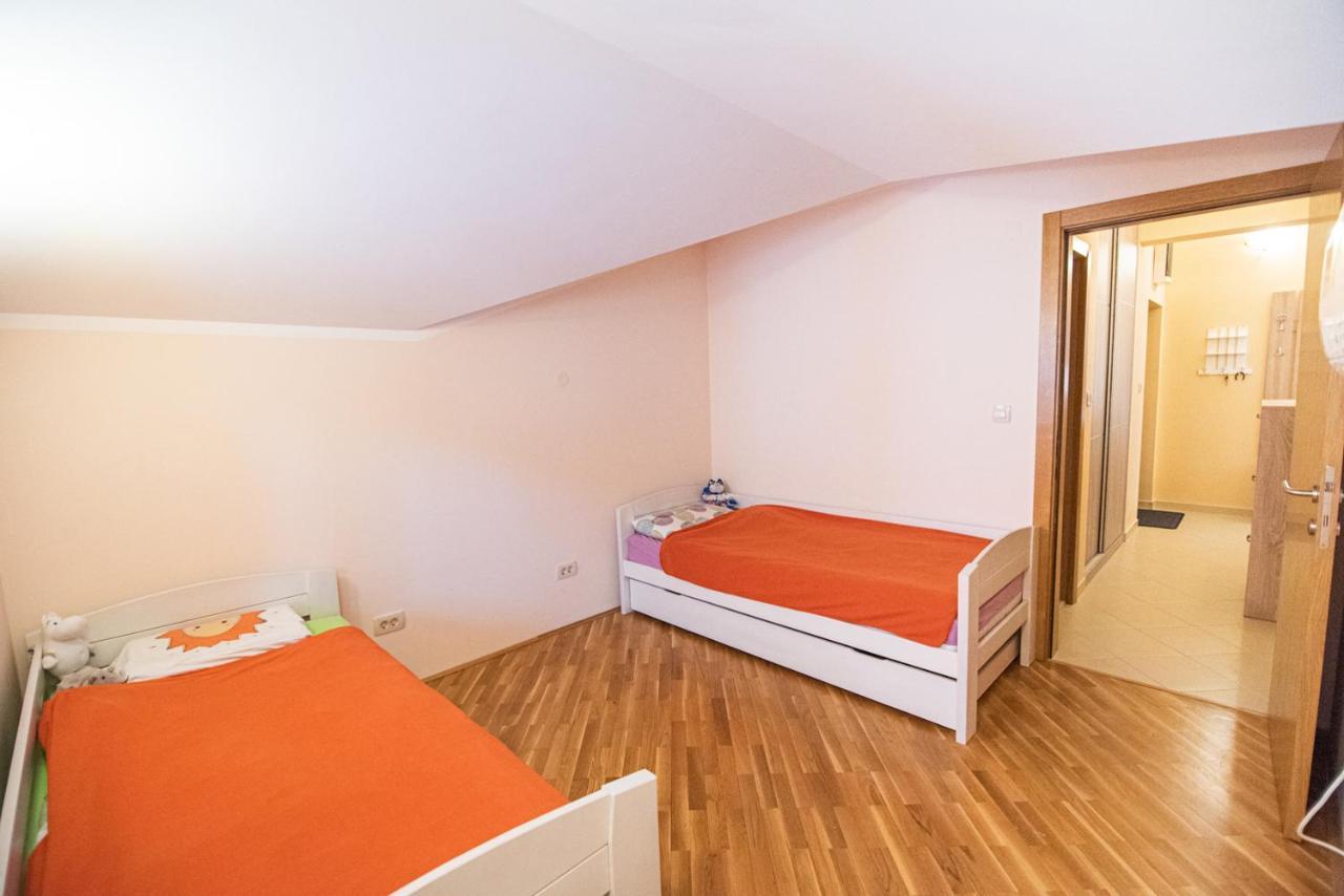 Boka Apartment Baošići Екстериор снимка