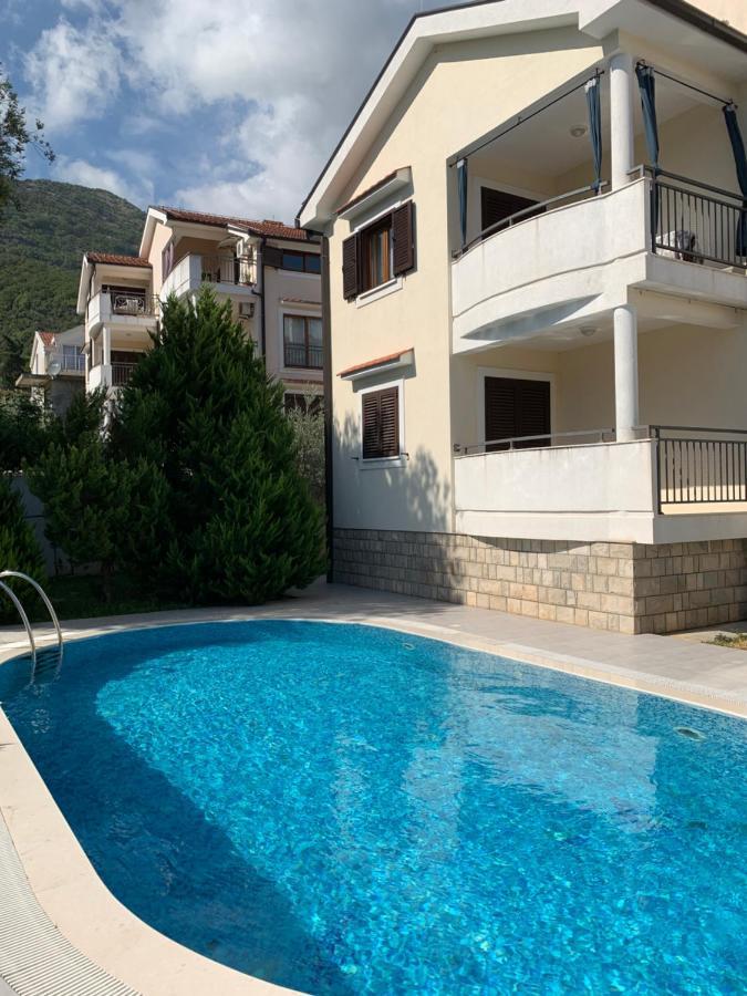 Boka Apartment Baošići Екстериор снимка