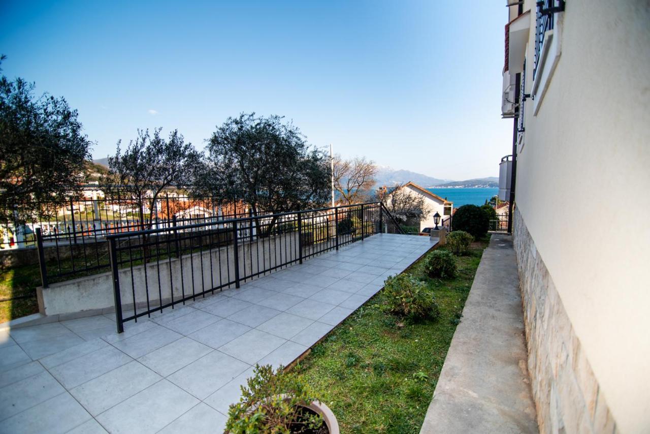 Boka Apartment Baošići Екстериор снимка