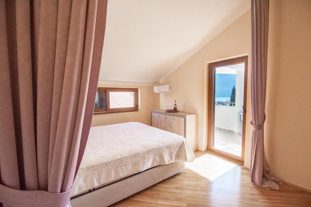 Boka Apartment Baošići Екстериор снимка