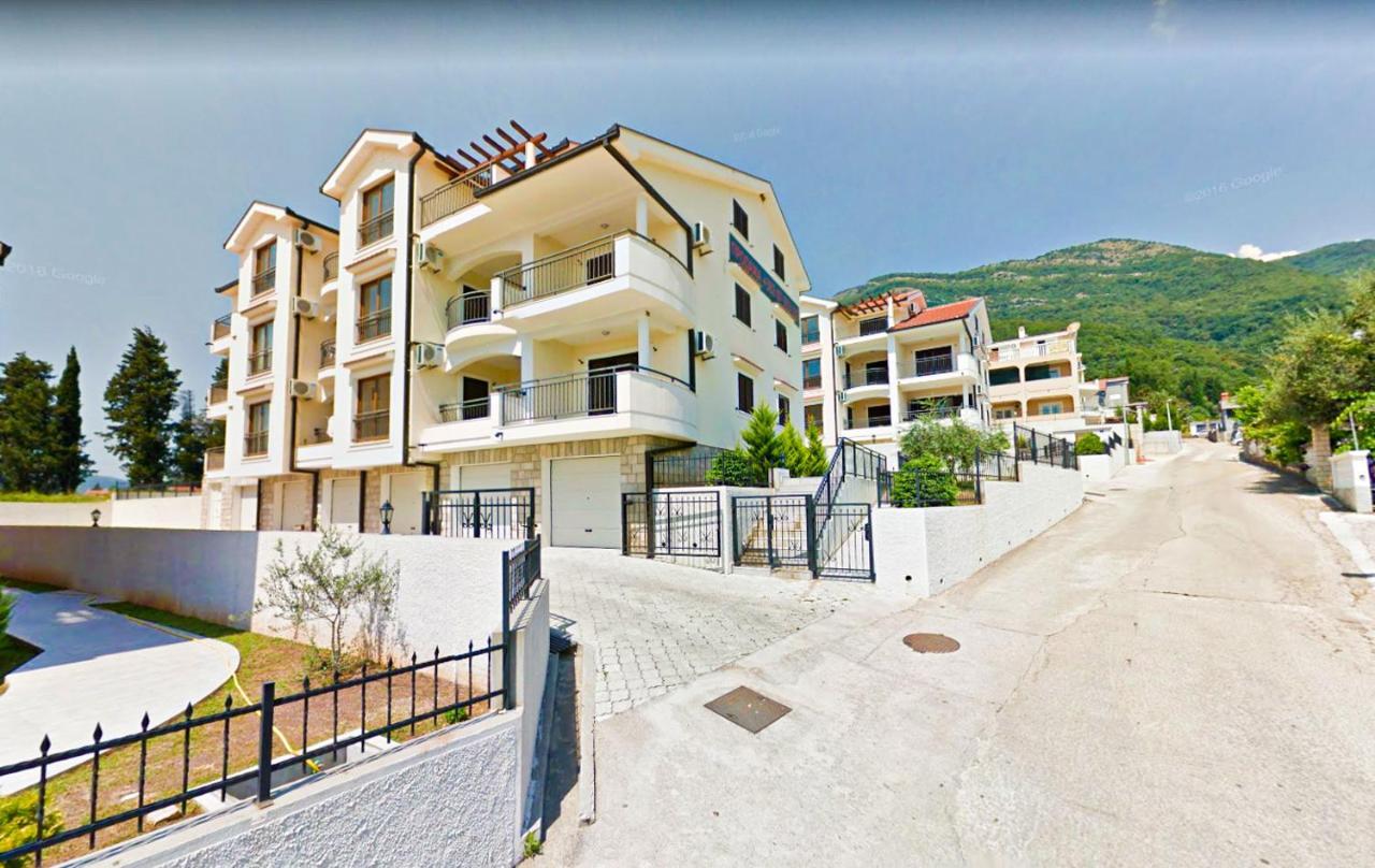 Boka Apartment Baošići Екстериор снимка