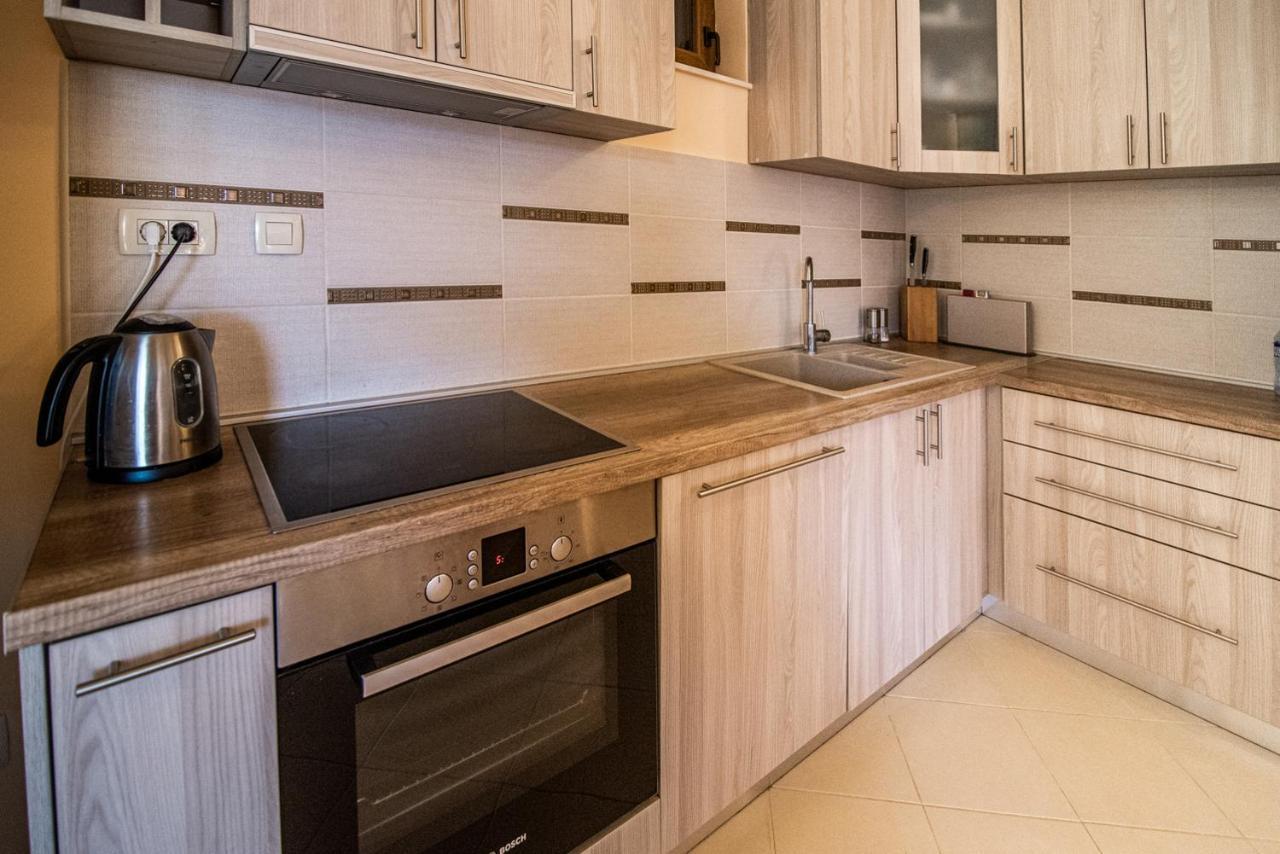 Boka Apartment Baošići Екстериор снимка